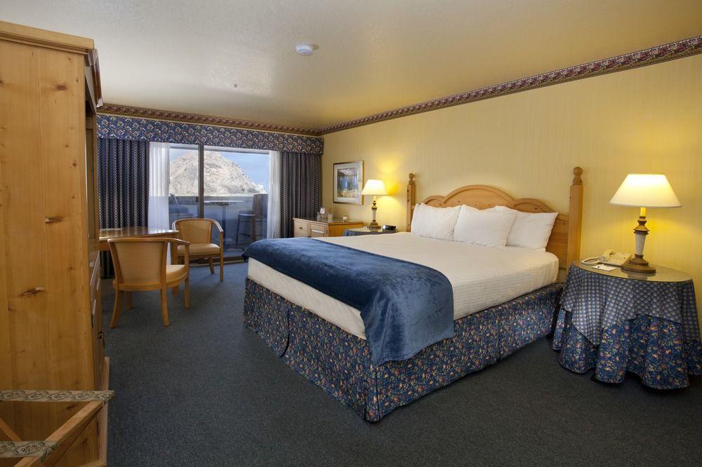 Blue Sail 3* Morro Bay